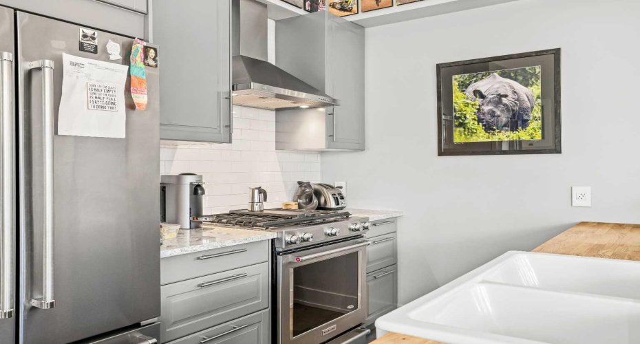 3000 Stewart Creek Drive, Canmore, Alberta T1W 0G5, 2 Bedrooms Bedrooms, ,3 BathroomsBathrooms,Residential,For Sale,Stewart Creek,A2294049