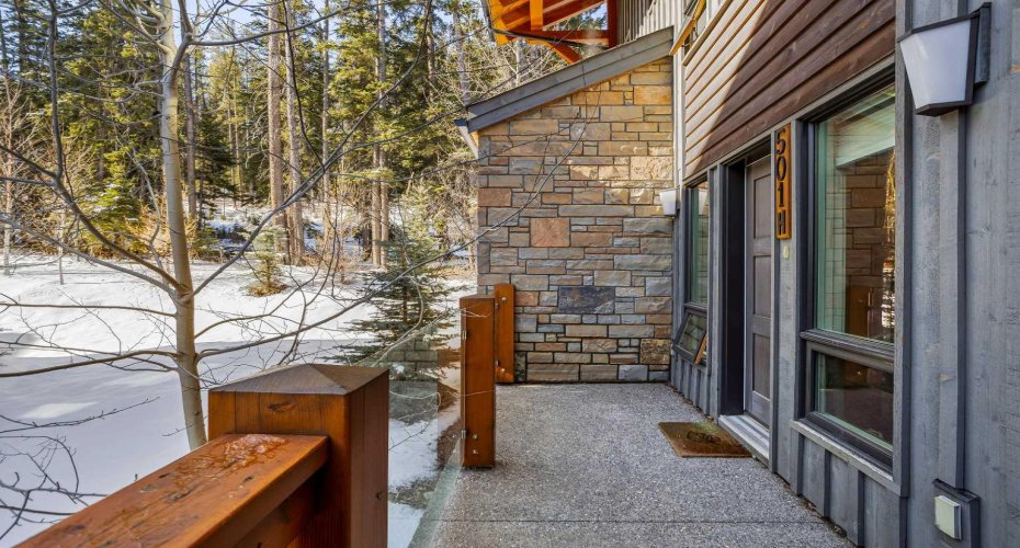 3000 Stewart Creek Drive, Canmore, Alberta T1W 0G5, 2 Bedrooms Bedrooms, ,3 BathroomsBathrooms,Residential,For Sale,Stewart Creek,A2294049