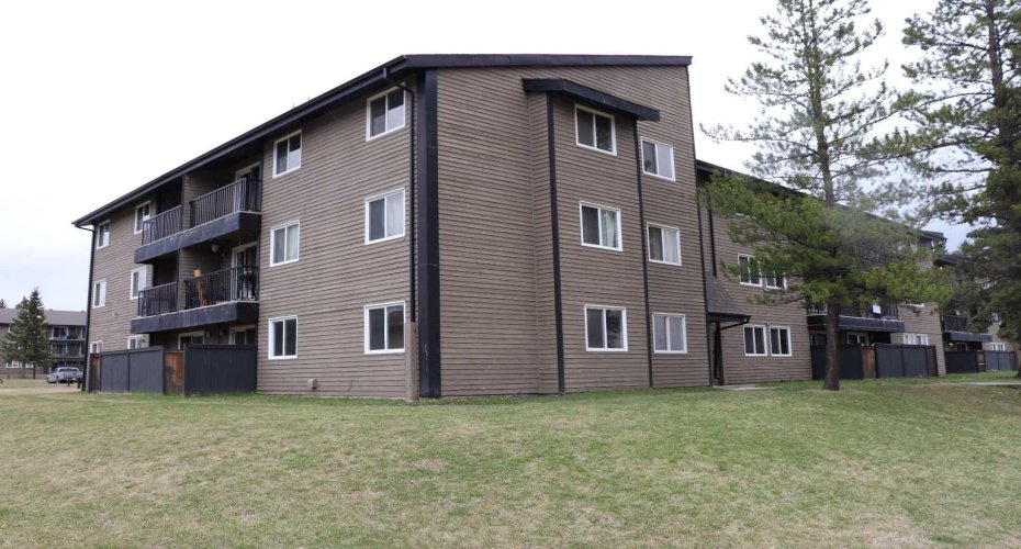 5611 9 Avenue, Edson, Alberta T7E 1R5, 2 Bedrooms Bedrooms, ,1 BathroomBathrooms,Residential,For Sale,9 Avenue,A2294185