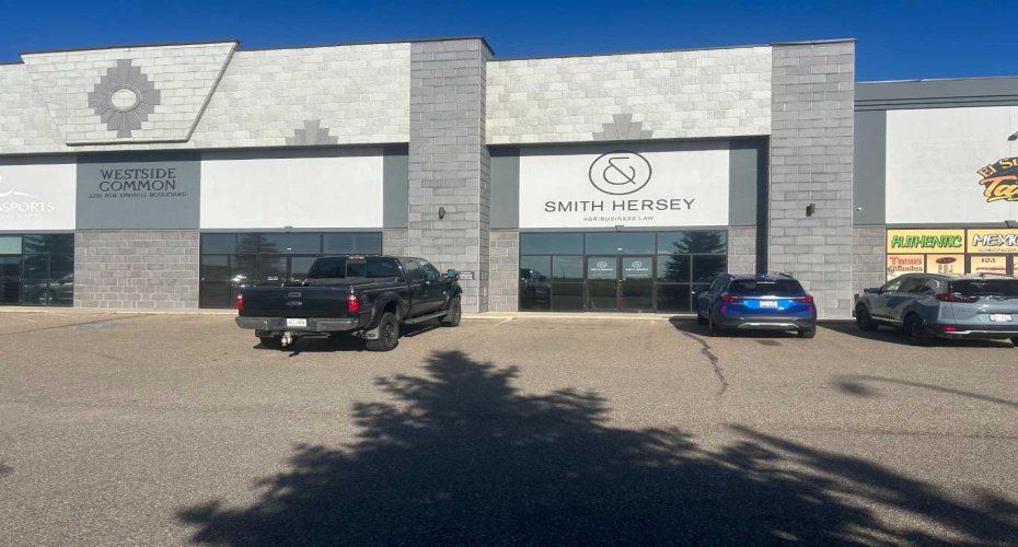 2201 Box Springs Boulevard, Medicine Hat, Alberta T1C 0C8, ,Commercial,For Sale,Box Springs,A2294236