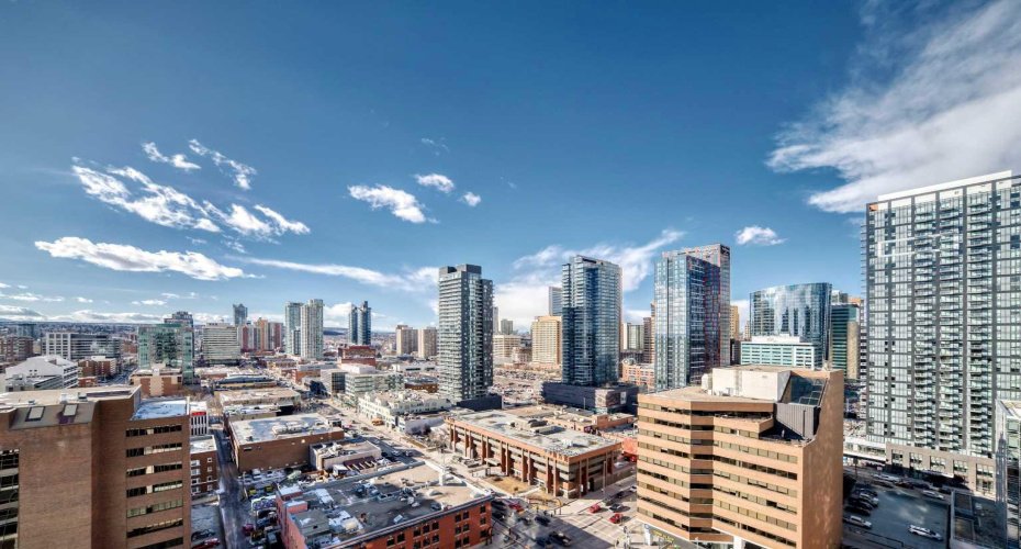 530 12 Avenue, Calgary, Alberta T2R 0B1, 2 Bedrooms Bedrooms, ,2 BathroomsBathrooms,Residential,For Sale,12,A2288929