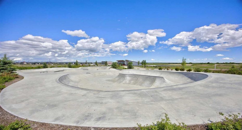 1040 Sailfin Heath, Rural Rocky View County, Alberta T3Z 0K1, 3 Bedrooms Bedrooms, ,3 BathroomsBathrooms,Residential,For Sale,Sailfin,A2292031