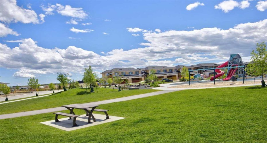 1040 Sailfin Heath, Rural Rocky View County, Alberta T3Z 0K1, 3 Bedrooms Bedrooms, ,3 BathroomsBathrooms,Residential,For Sale,Sailfin,A2292031
