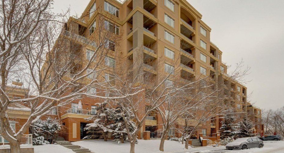 24 Hemlock Crescent, Calgary, Alberta T3C 2Z1, 1 Bedroom Bedrooms, 0 ,1 BathroomBathrooms,Residential,For Sale,Hemlock,0,A2292655