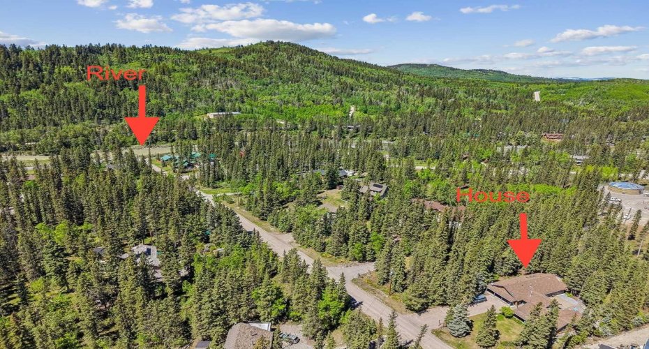 4 Pine Avenue, Bragg Creek, Alberta T0L 0K0, 3 Bedrooms Bedrooms, ,4 BathroomsBathrooms,Residential,For Sale,Pine,A2292680