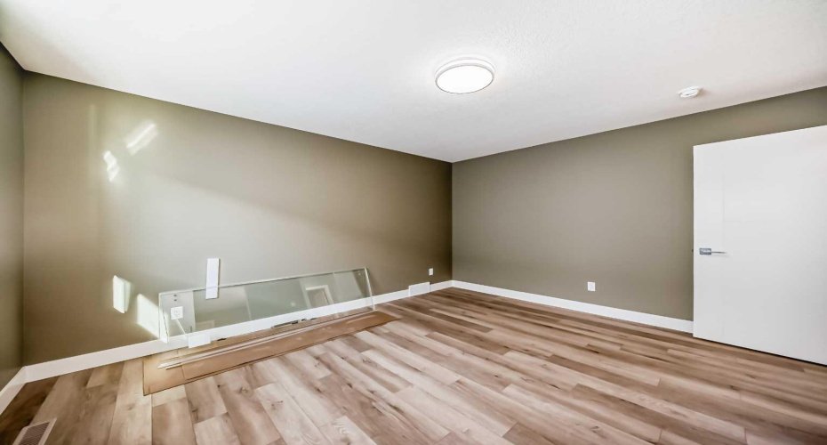 2017 30 Avenue, Nanton, Alberta T0L 1R0, 2 Bedrooms Bedrooms, ,2 BathroomsBathrooms,Residential,For Sale,30,A2292953