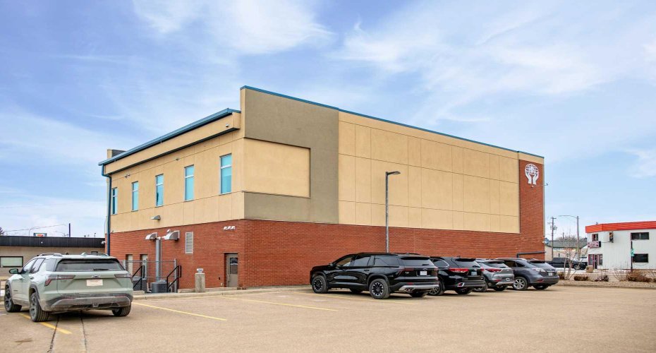 522 10 Street, Wainwright, Alberta T9W 1P4, ,Commercial,For Sale,10,A2293728