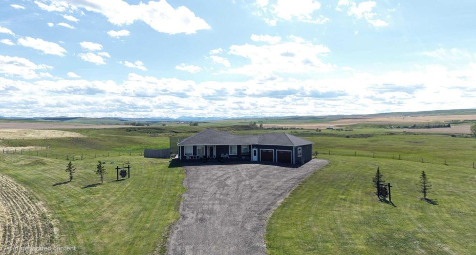 295043 722 Avenue, Rural Willow Creek No. 26, M.D. of, Alberta T0L 1R0, 3 Bedrooms Bedrooms, ,3 BathroomsBathrooms,Residential,For Sale,722,A2293730