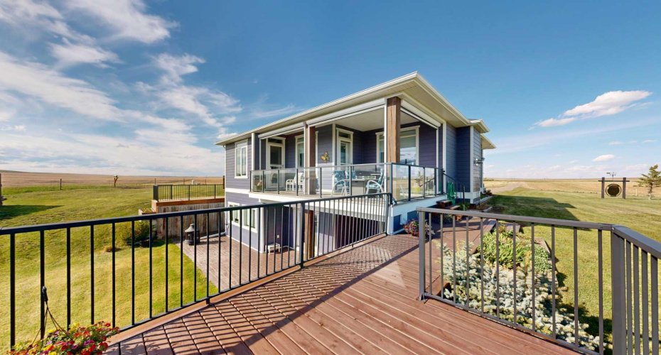 295043 722 Avenue, Rural Willow Creek No. 26, M.D. of, Alberta T0L 1R0, 3 Bedrooms Bedrooms, ,3 BathroomsBathrooms,Residential,For Sale,722,A2293730