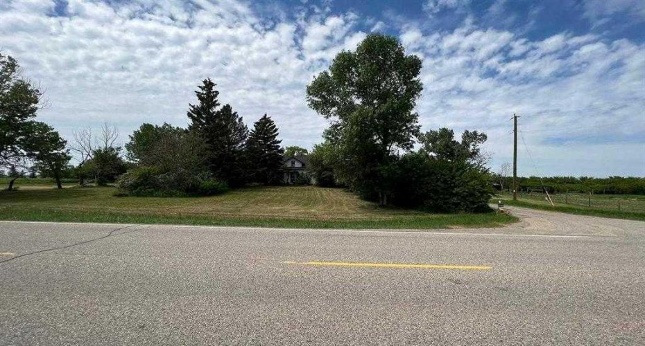233165 & 233191 Range Road 280, Rural Rocky View County, Alberta T1X 0H5, 3 Bedrooms Bedrooms, ,3 BathroomsBathrooms,Residential,For Sale,Range Road 280,A2293746