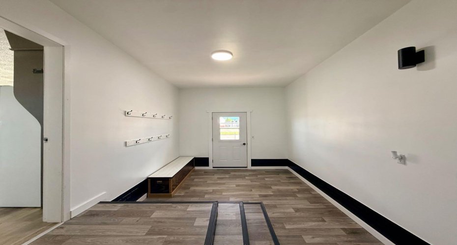 10202 99 Ave, La Crete, Alberta T0H2H0, 3 Bedrooms Bedrooms, ,2 BathroomsBathrooms,Residential,For Sale,99 Ave,A2293803