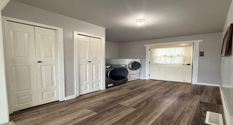10202 99 Ave, La Crete, Alberta T0H2H0, 3 Bedrooms Bedrooms, ,2 BathroomsBathrooms,Residential,For Sale,99 Ave,A2293803