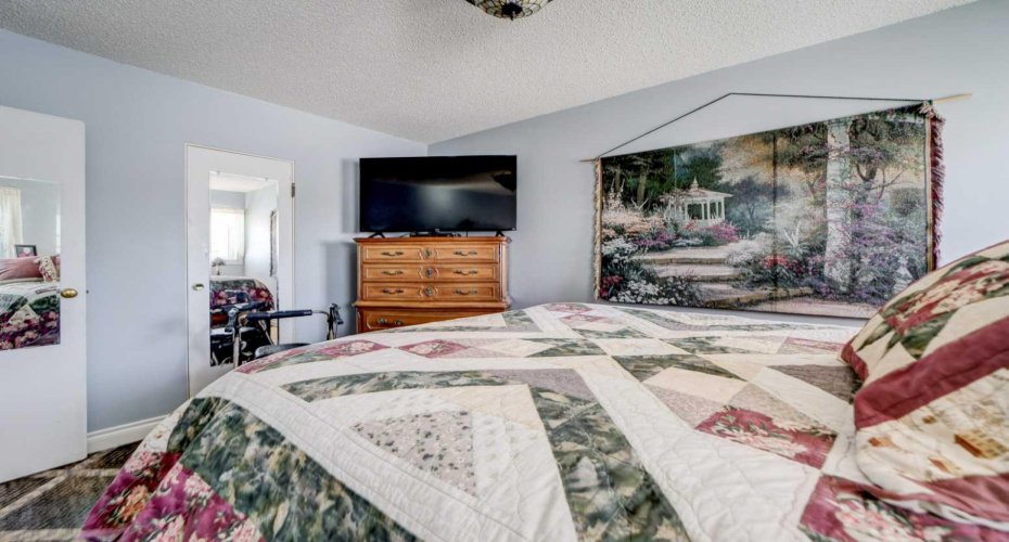109 Argyle Street, Granum, Alberta T0L 1A0, 4 Bedrooms Bedrooms, ,2 BathroomsBathrooms,Residential,For Sale,Argyle,A2293806