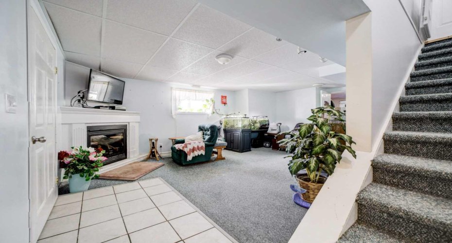 109 Argyle Street, Granum, Alberta T0L 1A0, 4 Bedrooms Bedrooms, ,2 BathroomsBathrooms,Residential,For Sale,Argyle,A2293806