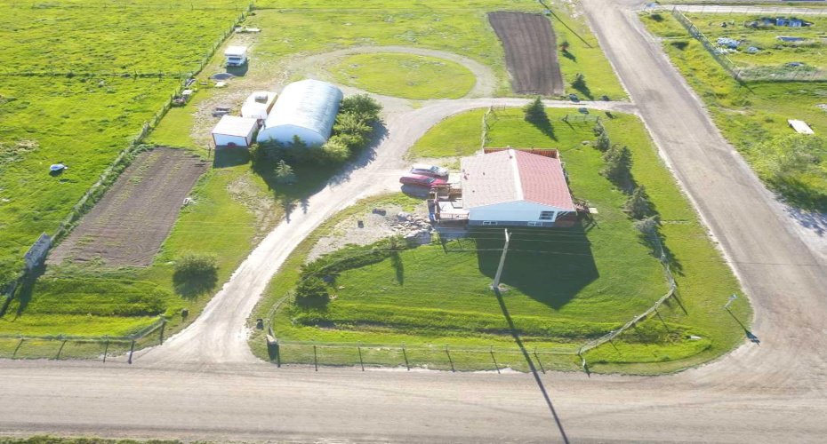 109 Argyle Street, Granum, Alberta T0L 1A0, 4 Bedrooms Bedrooms, ,2 BathroomsBathrooms,Residential,For Sale,Argyle,A2293806