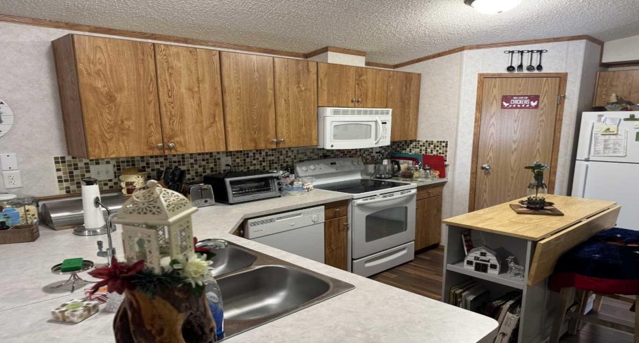 5702 51 Street, Edgerton, Alberta T0B 1K0, 3 Bedrooms Bedrooms, ,2 BathroomsBathrooms,Residential,For Sale,51,A2274067