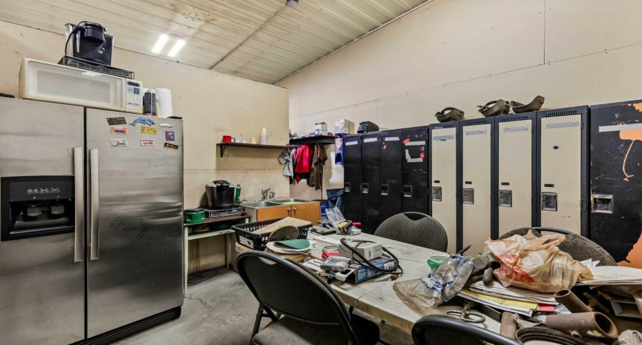 6-255077 Range Road 255, Strathmore, Alberta T1P 0W3, ,Commercial,For Lease,Range Road 255,A2288666