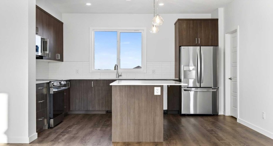 132 Red Embers Link, Calgary, Alberta T3N 2X8, 3 Bedrooms Bedrooms, ,3 BathroomsBathrooms,Residential,For Sale,Red Embers,A2294136