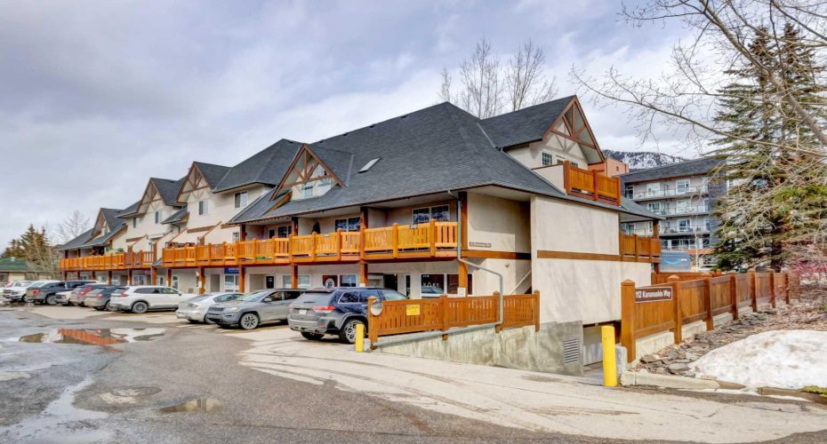 112 Kananaskis Way, Canmore, Alberta T1W 2X2, 2 Bedrooms Bedrooms, ,1 BathroomBathrooms,Residential,For Sale,Kananaskis,A2294146