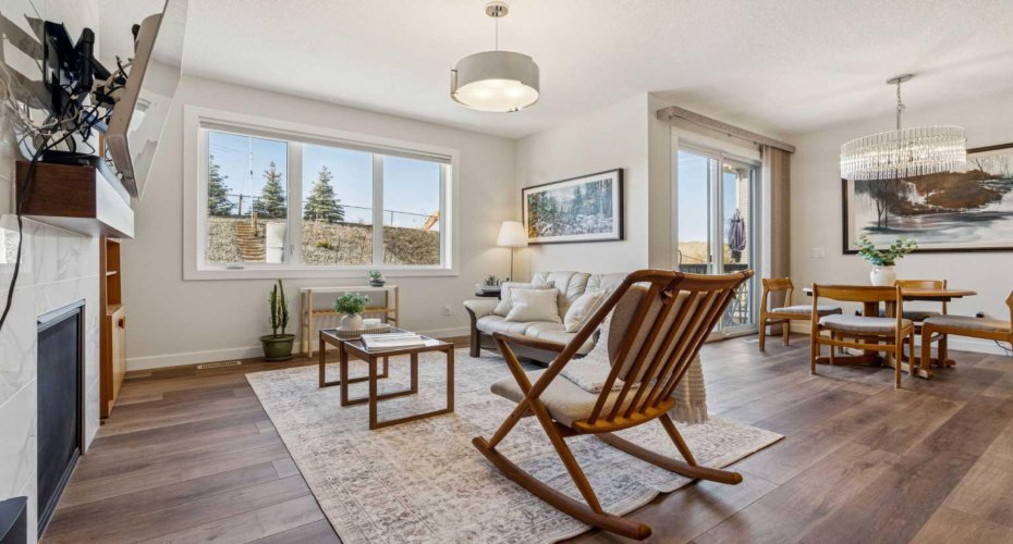 24 Willow Park Point, Cochrane, Alberta T4C 2V3, 4 Bedrooms Bedrooms, ,4 BathroomsBathrooms,Residential,For Sale,Willow Park,A2294271