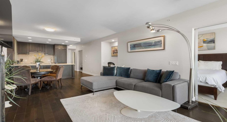 222 Riverfront Avenue, Calgary, Alberta T2P0X2, 2 Bedrooms Bedrooms, ,2 BathroomsBathrooms,Residential,For Sale,Riverfront,A2294318