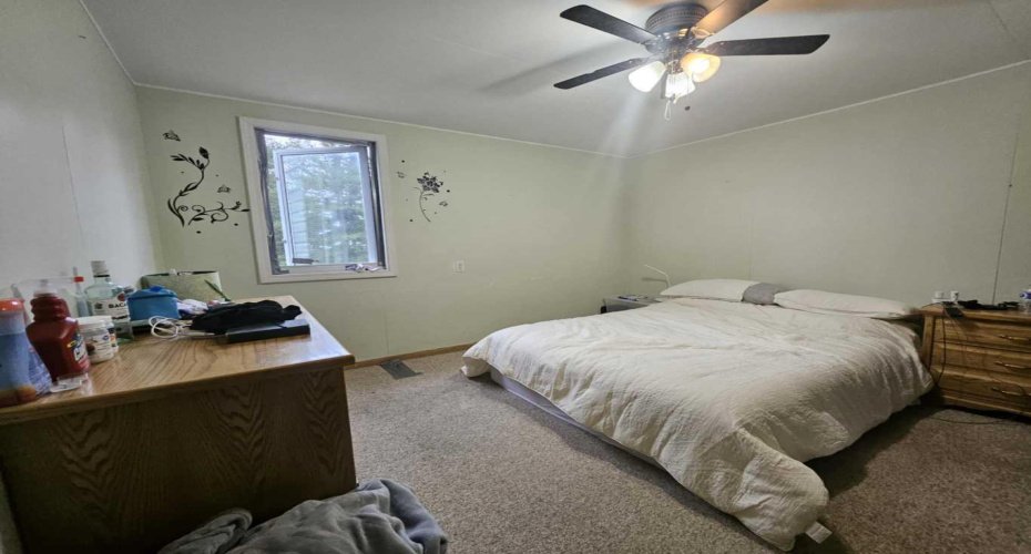 84434 Hwy 688, Rural Northern Sunrise County, Alberta T8S 1S4, 6 Bedrooms Bedrooms, ,2 BathroomsBathrooms,Residential,For Sale,Hwy 688,A2294335