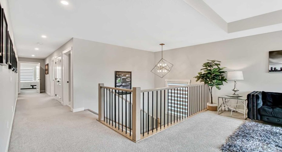 46 Highwood Drive, Okotoks, Alberta T1S5S4, 5 Bedrooms Bedrooms, ,5 BathroomsBathrooms,Residential,For Sale,Highwood,A2294345