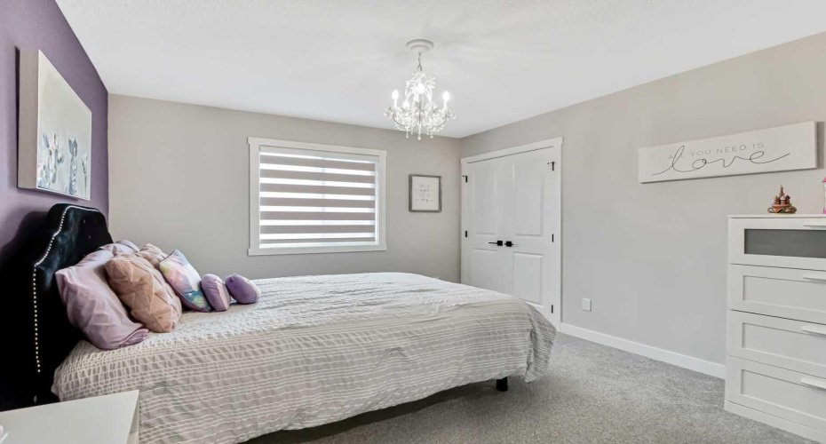 46 Highwood Drive, Okotoks, Alberta T1S5S4, 5 Bedrooms Bedrooms, ,5 BathroomsBathrooms,Residential,For Sale,Highwood,A2294345