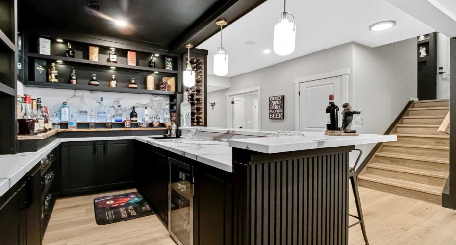 46 Highwood Drive, Okotoks, Alberta T1S5S4, 5 Bedrooms Bedrooms, ,5 BathroomsBathrooms,Residential,For Sale,Highwood,A2294345