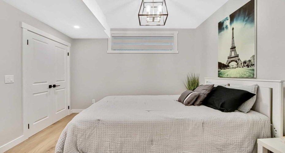 46 Highwood Drive, Okotoks, Alberta T1S5S4, 5 Bedrooms Bedrooms, ,5 BathroomsBathrooms,Residential,For Sale,Highwood,A2294345