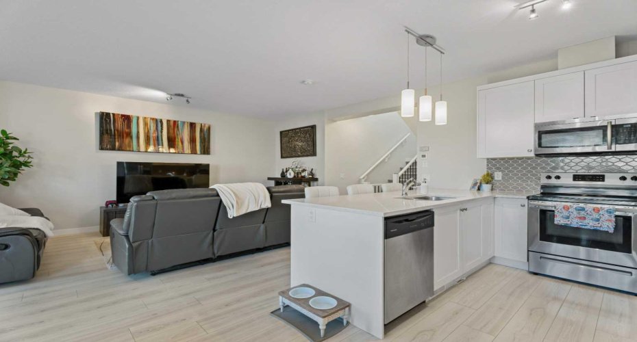 1191 Channelside Drive, Airdrie, Alberta T4B 4L3, 2 Bedrooms Bedrooms, ,3 BathroomsBathrooms,Residential,For Sale,Channelside,A2294349