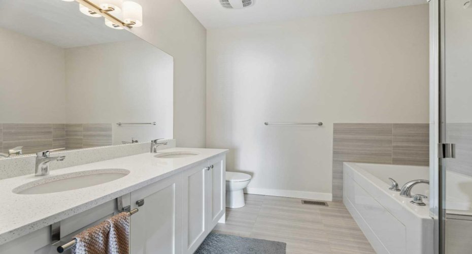 1191 Channelside Drive, Airdrie, Alberta T4B 4L3, 2 Bedrooms Bedrooms, ,3 BathroomsBathrooms,Residential,For Sale,Channelside,A2294349