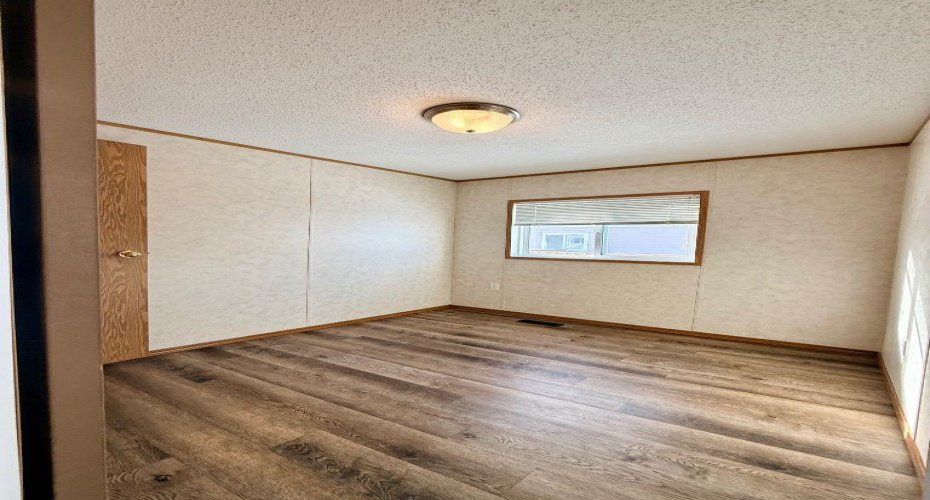 10405 110 Ave, La Crete, Alberta T0H2H0, 3 Bedrooms Bedrooms, ,2 BathroomsBathrooms,Residential,For Sale,110 Ave,A2294359