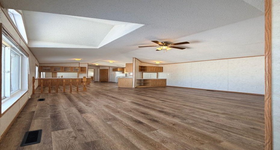 10405 110 Ave, La Crete, Alberta T0H2H0, 3 Bedrooms Bedrooms, ,2 BathroomsBathrooms,Residential,For Sale,110 Ave,A2294359