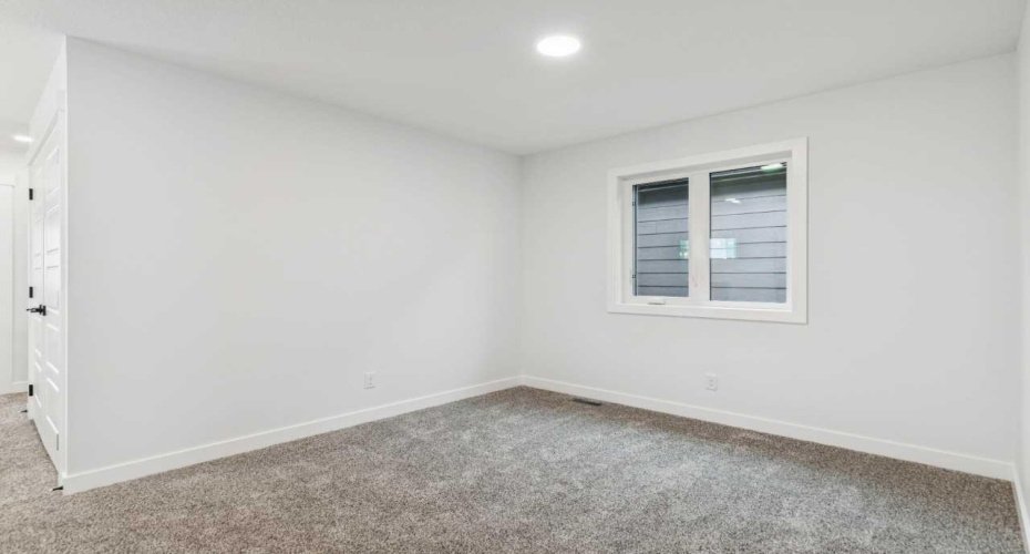 15477 45 Street, Calgary, Alberta T2Y1E2, 3 Bedroom Bedrooms, 0 ,3 BathroomBathrooms,Residential,For Sale,45,0,A2294368