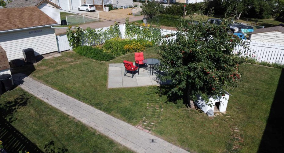 206 4 Avenue, Hanna, Alberta T0J1P0, 4 Bedrooms Bedrooms, ,2 BathroomsBathrooms,Residential,For Sale,4,A2294373