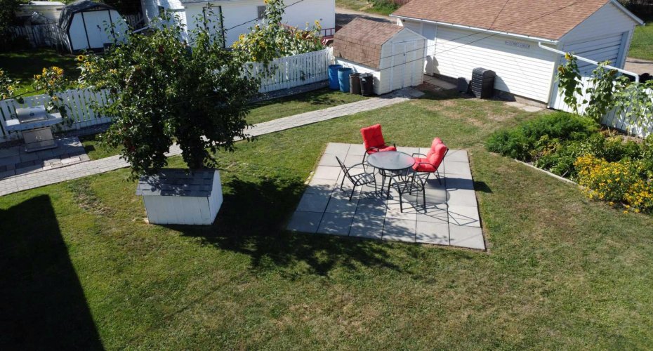 206 4 Avenue, Hanna, Alberta T0J1P0, 4 Bedrooms Bedrooms, ,2 BathroomsBathrooms,Residential,For Sale,4,A2294373