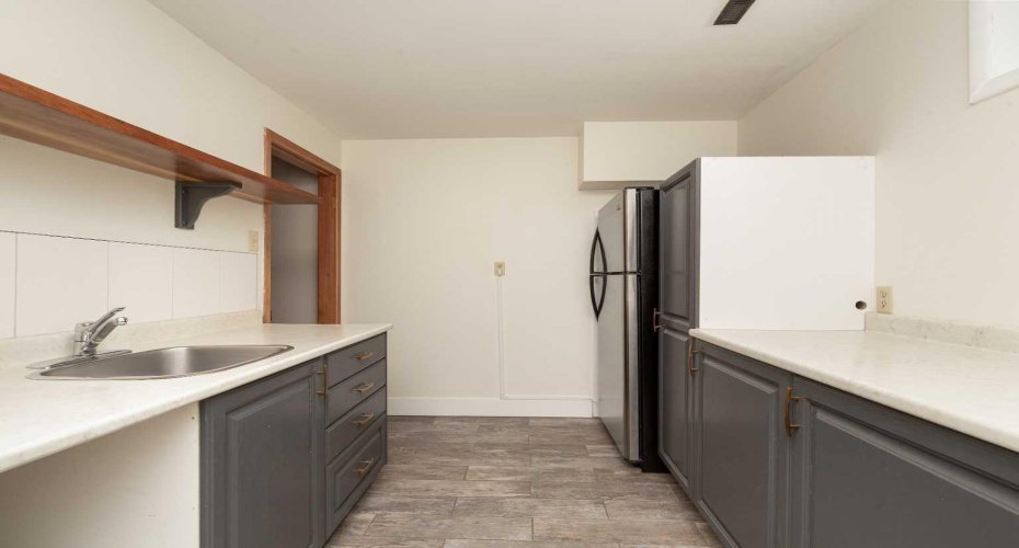 222 27 Street, Lethbridge, Alberta T1J 3R6, 4 Bedrooms Bedrooms, ,2 BathroomsBathrooms,Residential,For Sale,27,A2294375