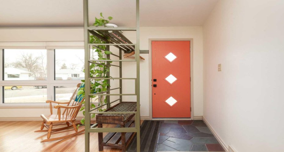 222 27 Street, Lethbridge, Alberta T1J 3R6, 4 Bedrooms Bedrooms, ,2 BathroomsBathrooms,Residential,For Sale,27,A2294375