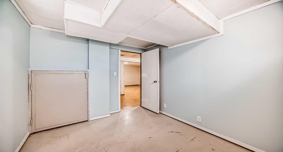 24 Abergale Way, Calgary, Alberta T2A 6H7, 3 Bedrooms Bedrooms, ,2 BathroomsBathrooms,Residential,For Sale,Abergale,A2294384