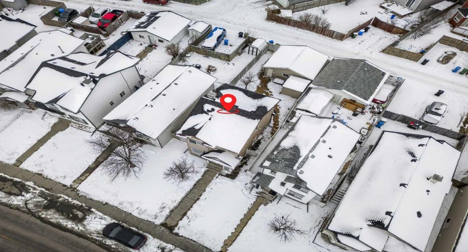 317 Martindale Drive, Calgary, Alberta T3J 3Y1, 4 Bedrooms Bedrooms, ,3 BathroomsBathrooms,Residential,For Sale,Martindale,A2294407