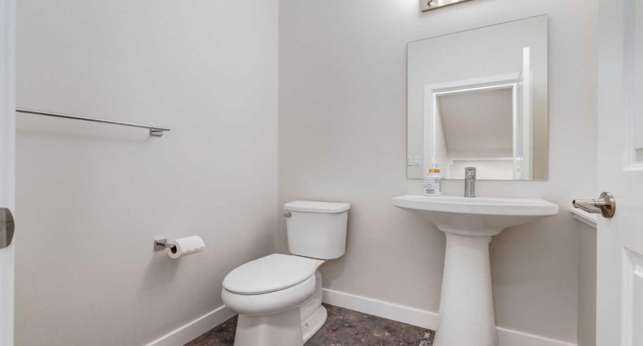 124 Belmont Boulevard, Calgary, Alberta T2X 4W1, 4 Bedrooms Bedrooms, ,4 BathroomsBathrooms,Residential,For Sale,Belmont,A2294415