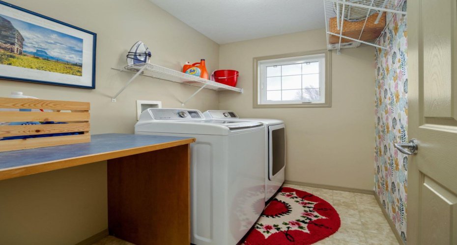 52 Salish Bay, Lethbridge, Alberta T1K 7T8, 3 Bedrooms Bedrooms, ,4 BathroomsBathrooms,Residential,For Sale,Salish,A2294435