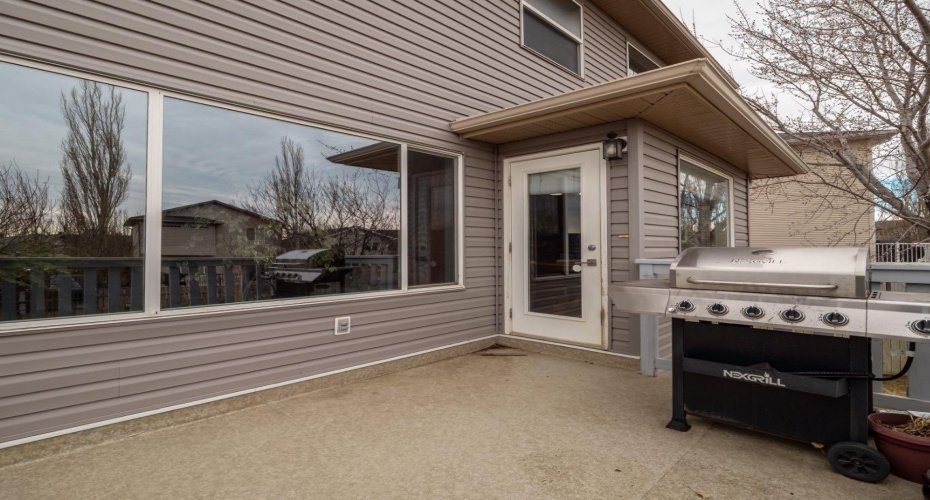 52 Salish Bay, Lethbridge, Alberta T1K 7T8, 3 Bedrooms Bedrooms, ,4 BathroomsBathrooms,Residential,For Sale,Salish,A2294435