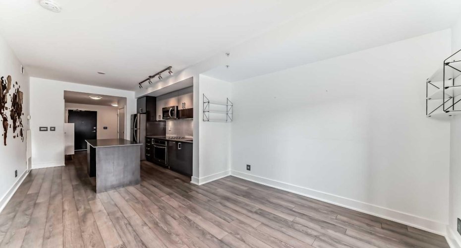 550 Riverfront Avenue, Calgary, Alberta T2G 1E5, 1 Bedroom Bedrooms, ,2 BathroomsBathrooms,Residential,For Sale,Riverfront,A2294449