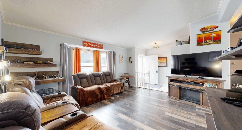 18 Jackson Place, Whitecourt, Alberta T7S 1T7, 3 Bedrooms Bedrooms, ,2 BathroomsBathrooms,Residential,For Sale,Jackson,A2294461