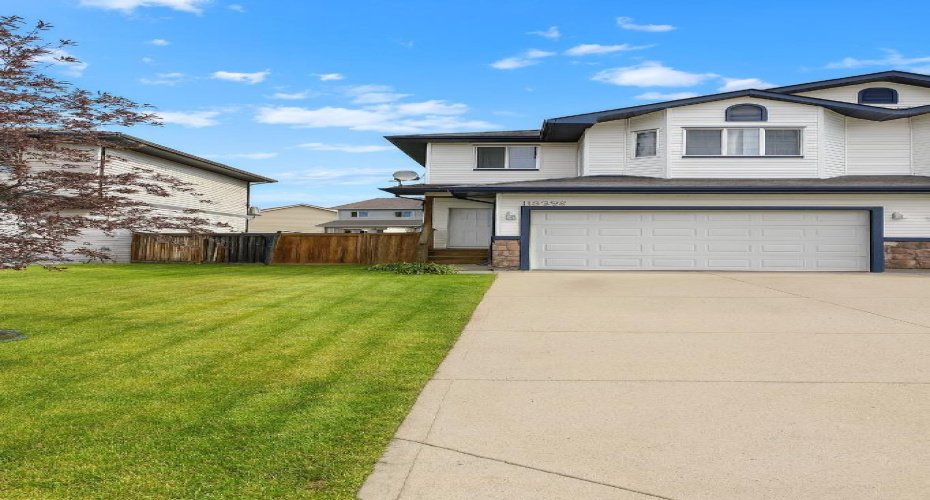 11338 82 Avenue, Grande Prairie, Alberta T8W0A7, 3 Bedrooms Bedrooms, ,4 BathroomsBathrooms,Rental,82,A2294504