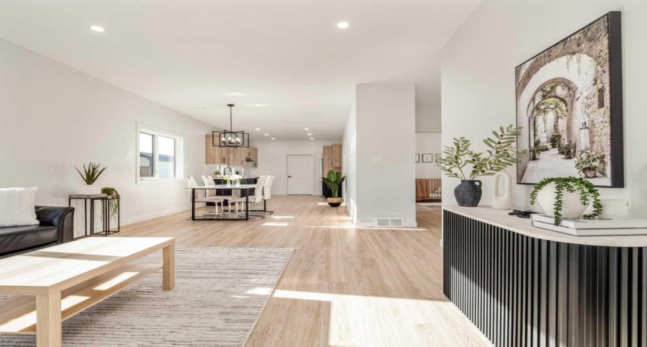 7038 48 Street, Taber, Alberta T1G 0G7, 3 Bedrooms Bedrooms, ,2 BathroomsBathrooms,Residential,For Sale,48,A2294511