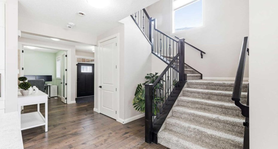 113 Kinniburgh Way, Chestermere, Alberta T1X 0R8, 4 Bedrooms Bedrooms, ,4 BathroomsBathrooms,Residential,For Sale,Kinniburgh,A2294516