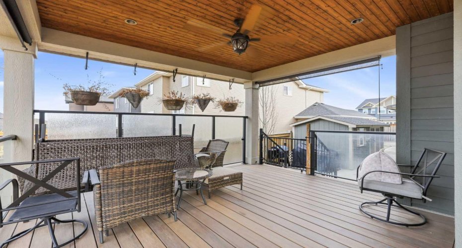 113 Kinniburgh Way, Chestermere, Alberta T1X 0R8, 4 Bedrooms Bedrooms, ,4 BathroomsBathrooms,Residential,For Sale,Kinniburgh,A2294516